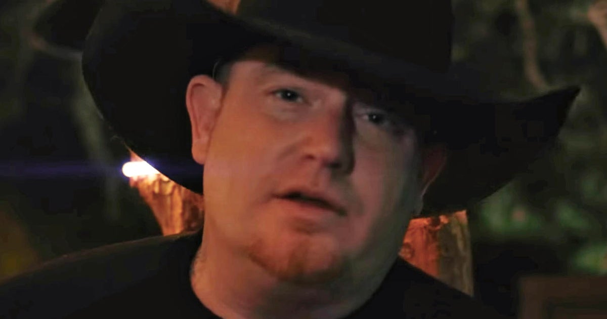 Justin Carter has died; country singer dies after accidental shooting with  music video prop at age 35 - CBS News