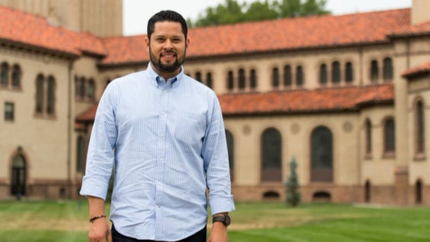 JUAN CARLOS REYES 10PKG.transfer_frame_9 