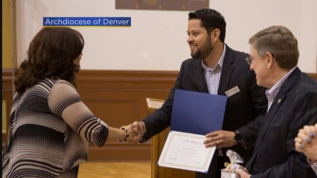 JUAN CARLOS REYES 10PKG.transfer_frame_1373 