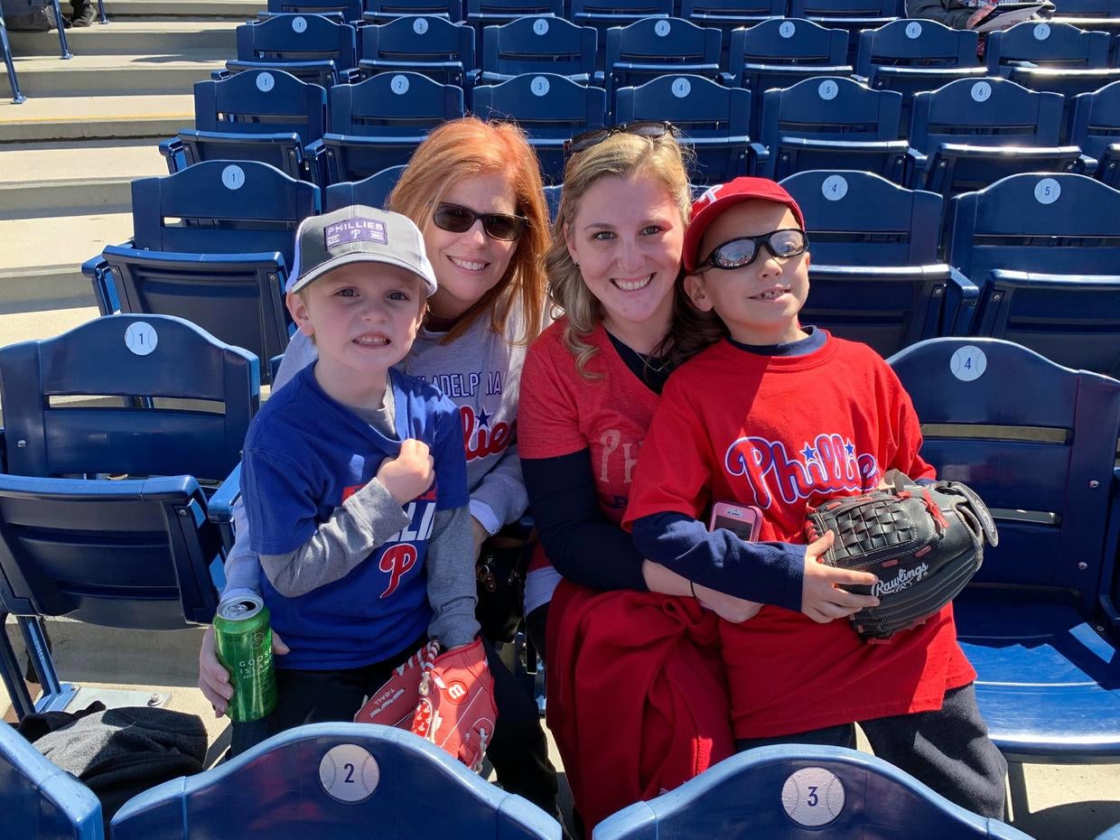 Phillies Opening Day Phan Photos!