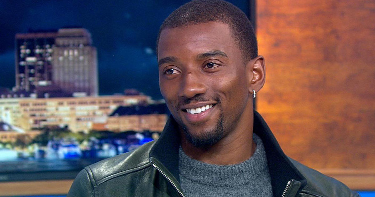 Malcolm Mitchell promotes the importance of reading