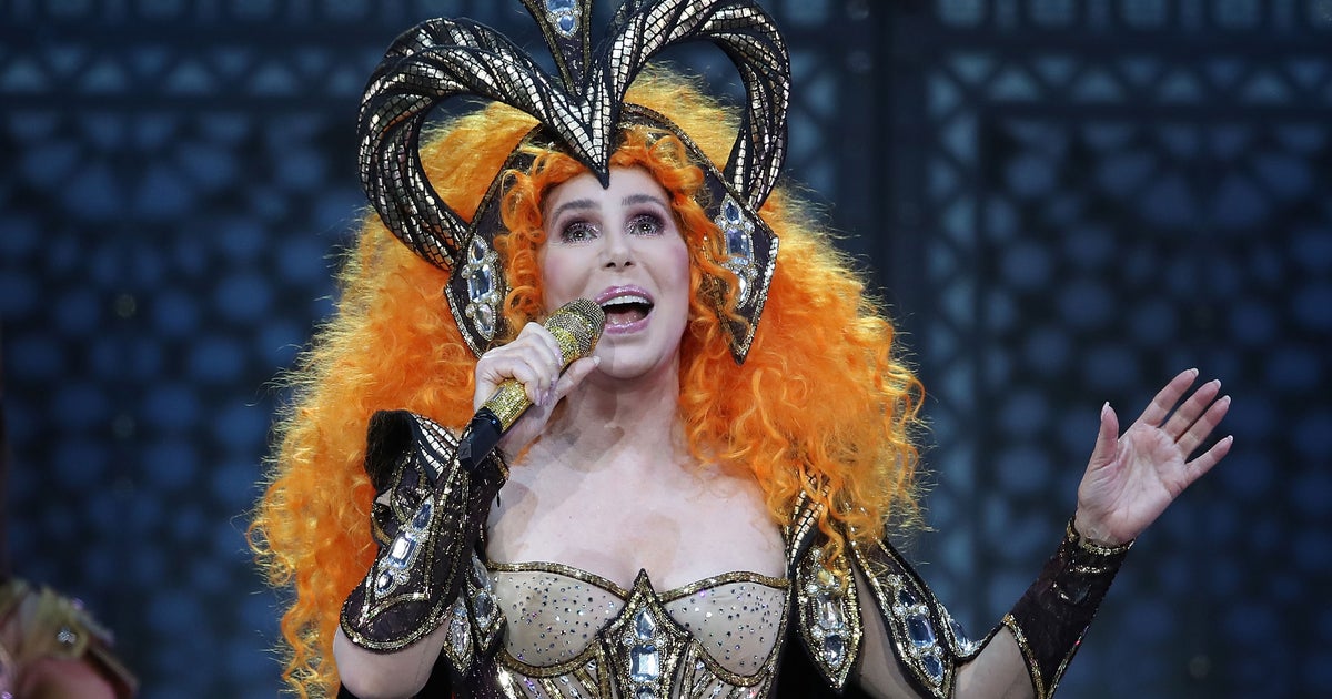 Cher Adds Second Show At Wells Fargo Center For 'Here We Go Again' Tour ...