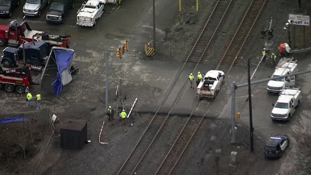 Emergency Crews Called To Tractor Trailer-Train Crash In Beaver County ...