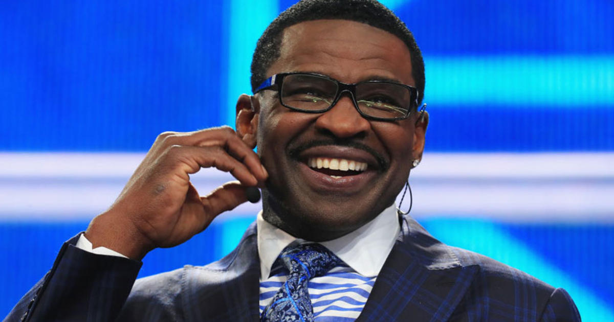 'NO CANCER!': Cowboys Legend Michael Irvin Gets Good News Following ...