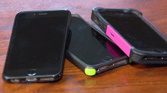 phones.jpg 