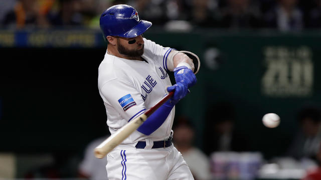 Kevin Pillar Traded to Giants from Blue Jays for Alen Hanson