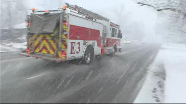 fire-truck-in-snow.jpg 