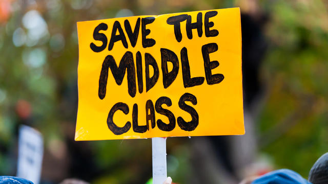 Most middle-class Americans say they can't support their cost of living, survey finds