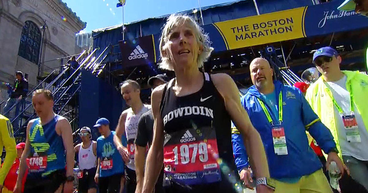 Joan Benoit Samuelson Finishes Boston Marathon To Celebrate 1979 Win