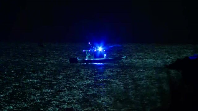 7-sot-boat-ax_wfor0ma1.jpg 