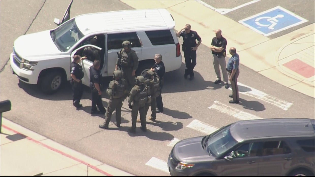 Lockdown Lifted At Arapahoe Ridge High School CBS Colorado
