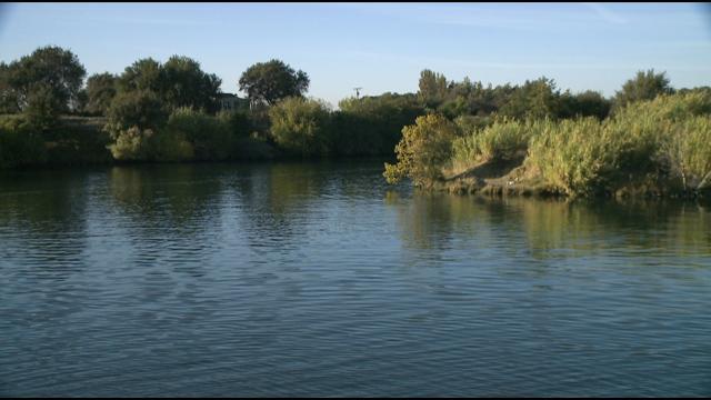 sacramento-river.jpg 