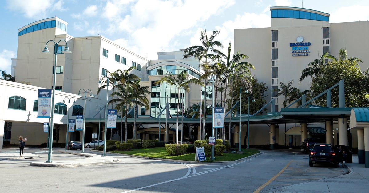 Teen’s fingers partly amputated in Lauderhill firework explosion Teen’s fingers partly amputated in Lauderhill firework explosion