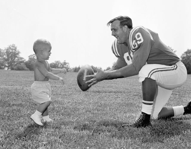 Gino Marchetti, Baltimore Colts legend and Pro Football Hall of Famer, dies  at 93