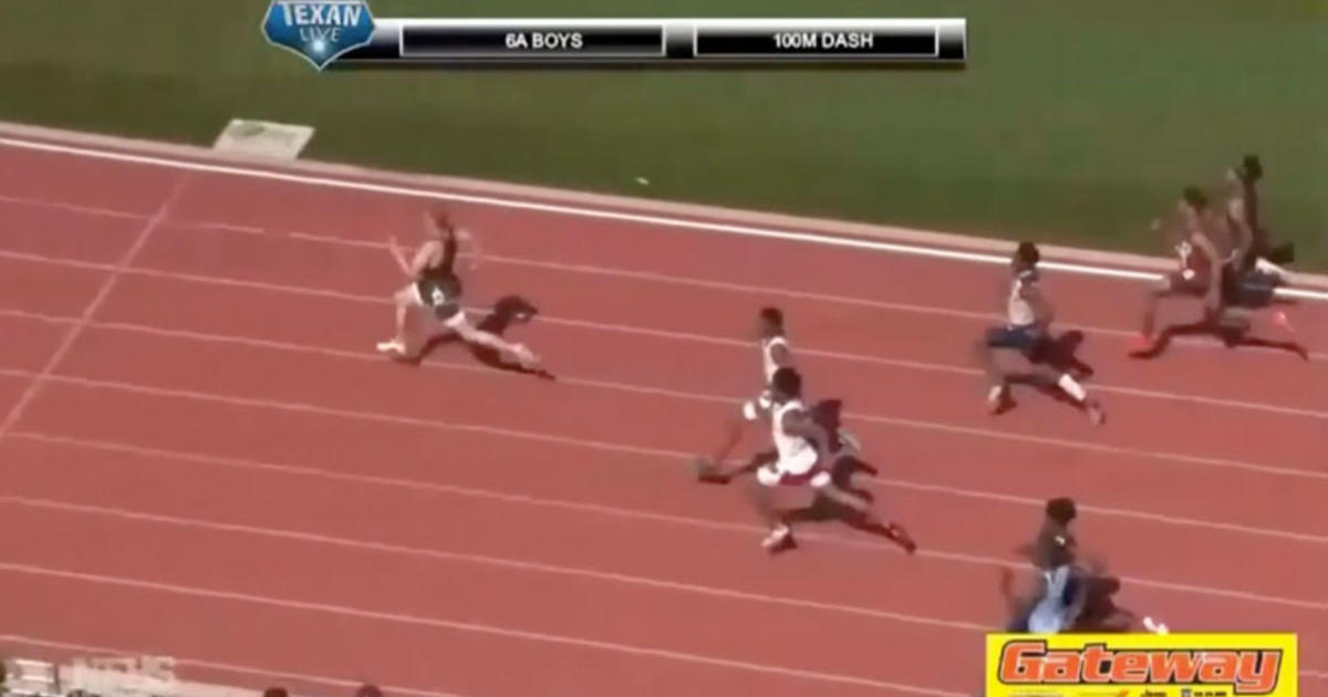 Texan Nicknamed 'White Lightning' Runs Fastest 100Meter Dash By