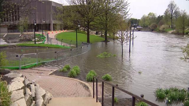 naperville-riverwalk-flood.jpg 