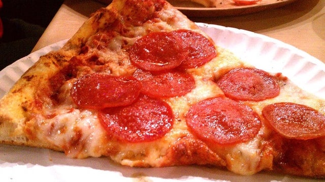 pizza-alley-credit-roman-m-yelp.jpg 