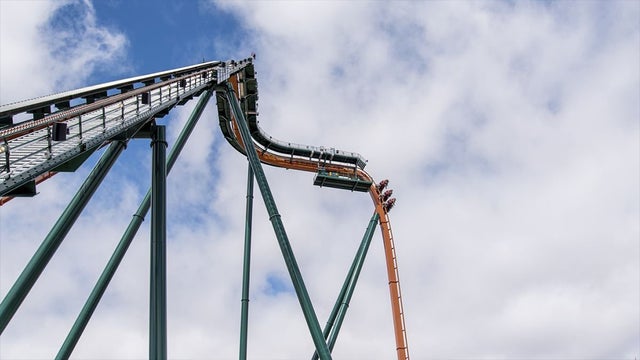 the-yukon-striker-roller-coaster.jpg 