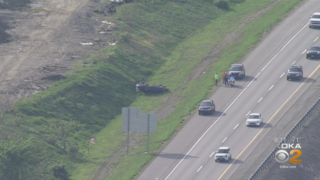 parkway-north-vehicle-overturned.jpg 