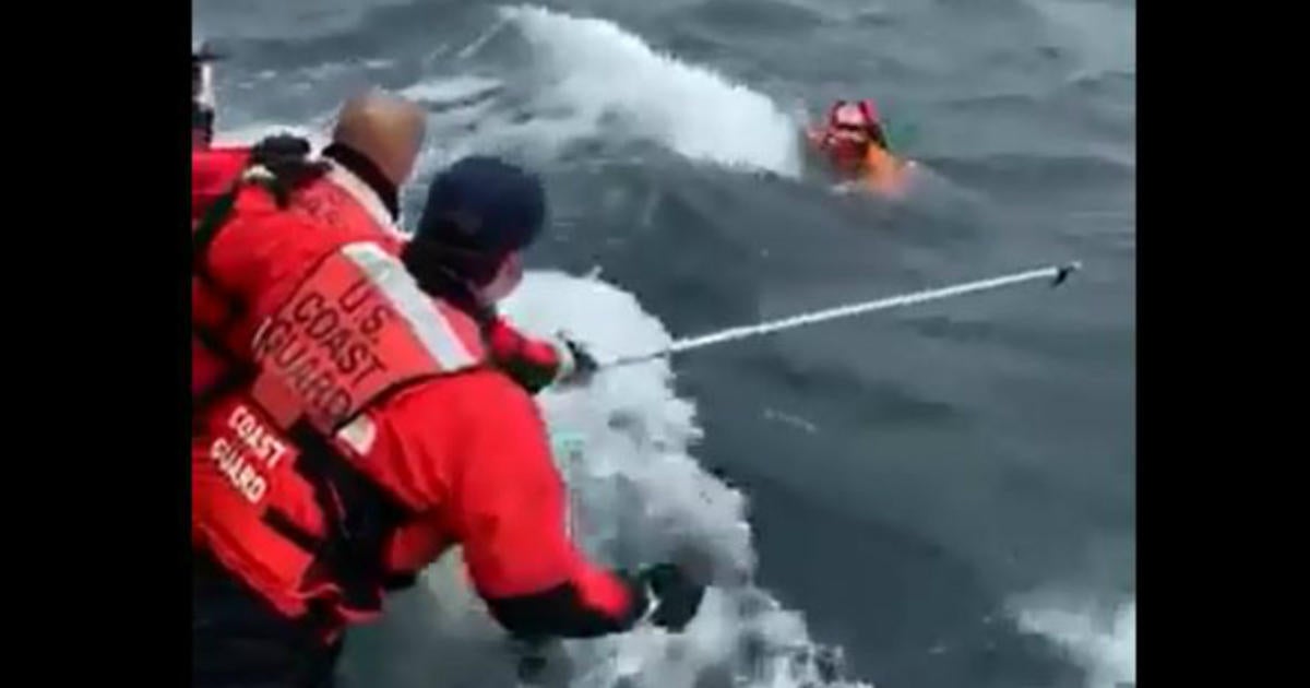 VIDEO: Coast Guard Rescues Man Separated From Kayak In Bodega Bay - CBS ...