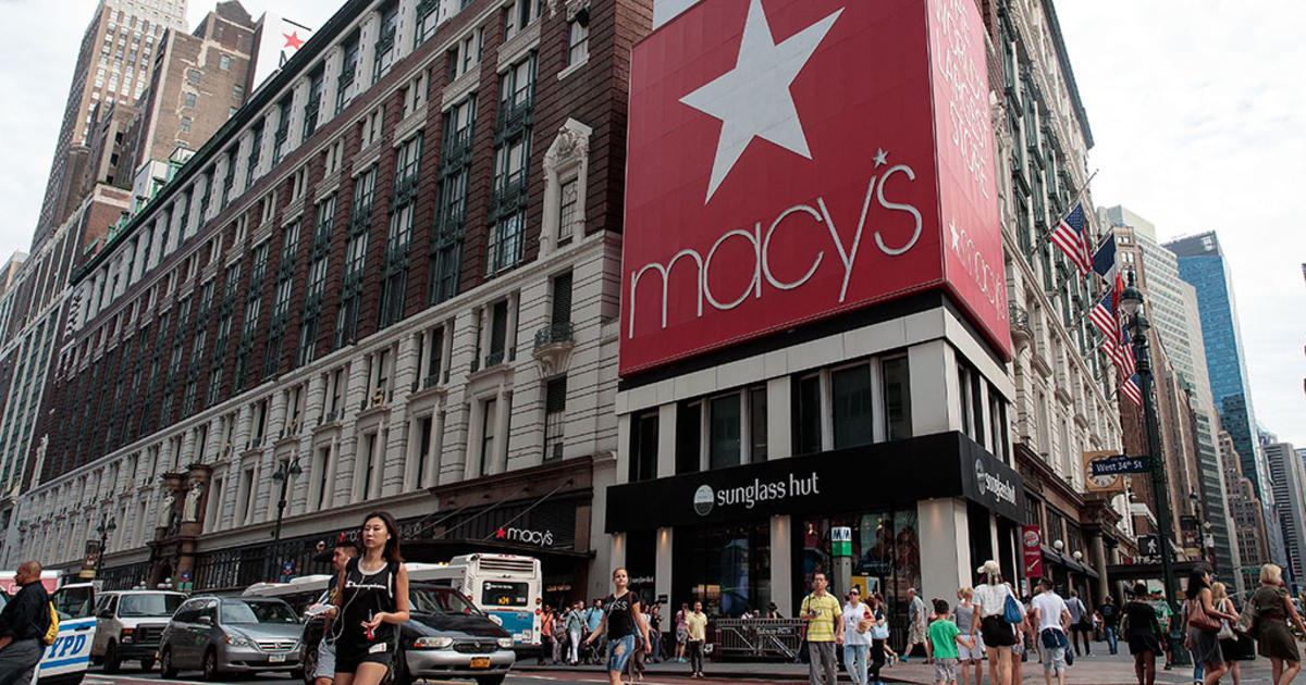 Macy's Sues to Stop  Billboard Ad at NYC Flagship Store - Bloomberg