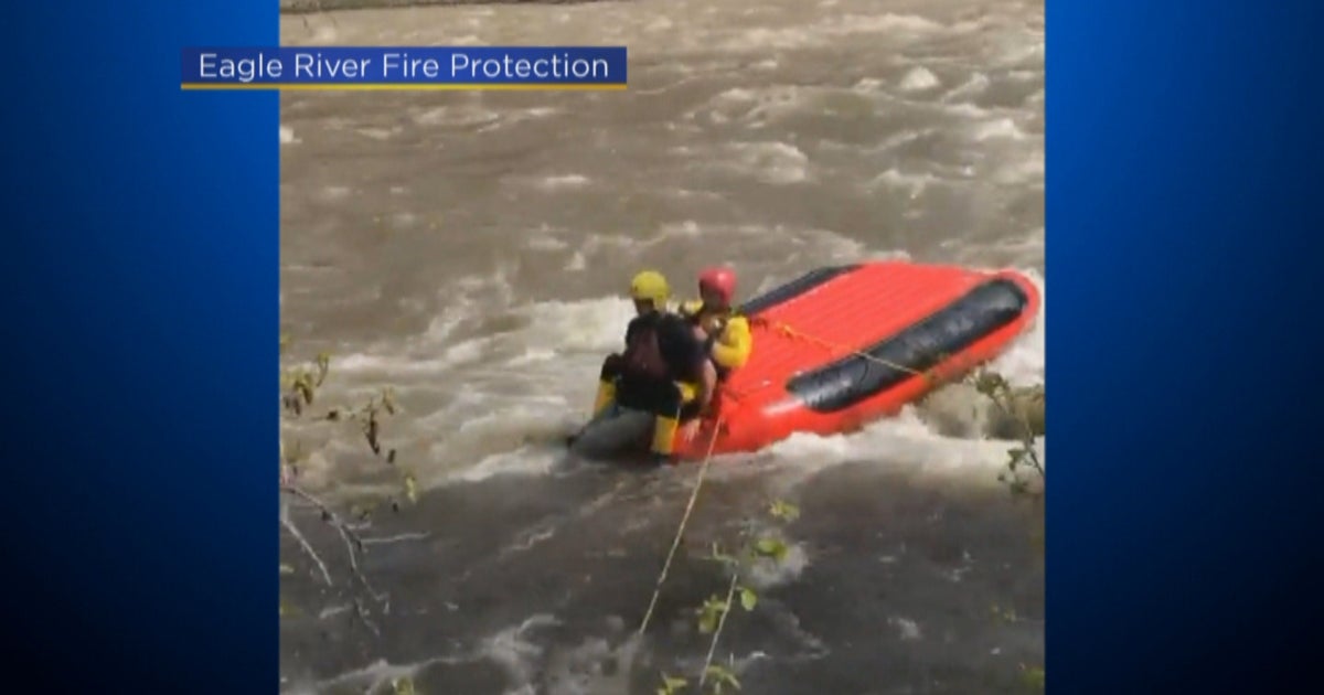 Rescue Crews Pull Rafter From Eagle River - CBS Colorado