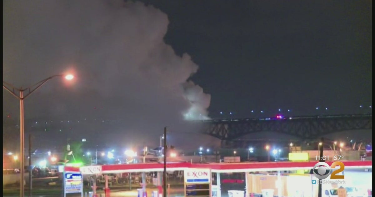 New Explosion Heard At Scene Of Chlorine Plant Fire CBS New York