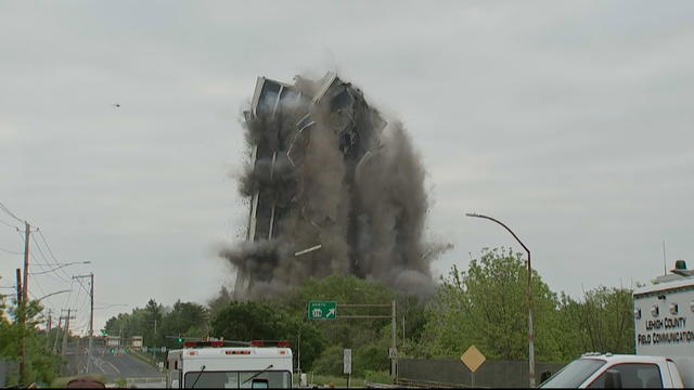 martin-tower-implosion.jpg 