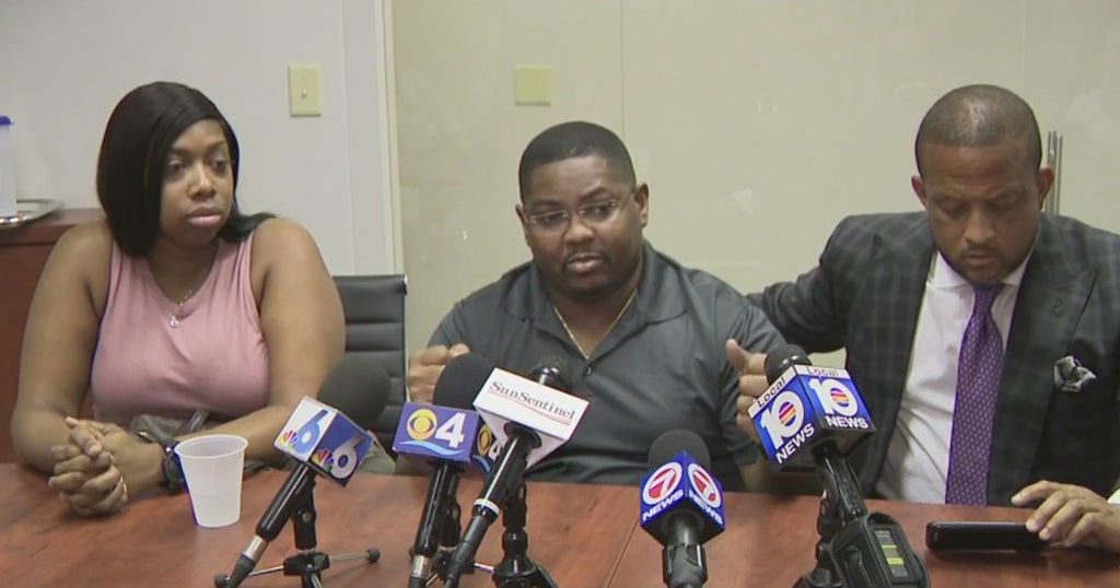 Fort Lauderdale's Blue Martini Shooting Survivor Saw Muzzle Flash