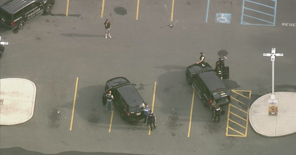 Man Wielding 2 Large Knives Taken Into Custody After 3-Hour Standoff ...