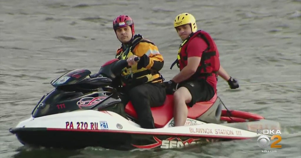 Swift Water Rescue Team Saves Boat Taking On Water In Allegheny River ...