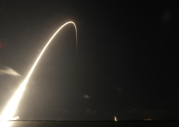 APTOPIX SpaceX Launch 