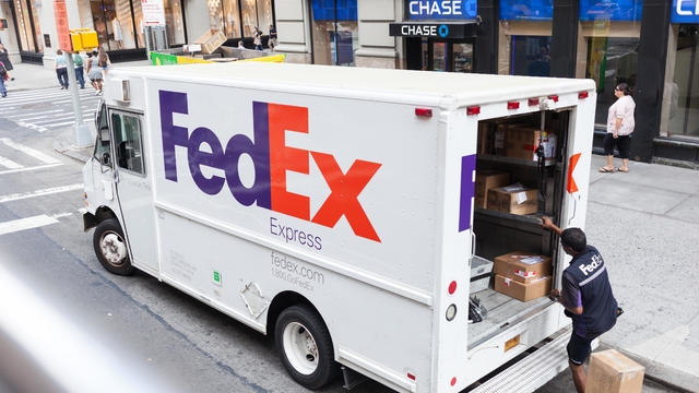 FedEx Express truck in New York City 