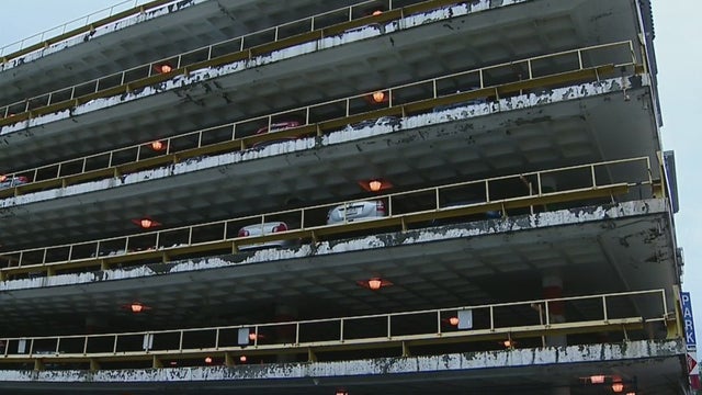 ninth-and-penn-street-garage.jpg 