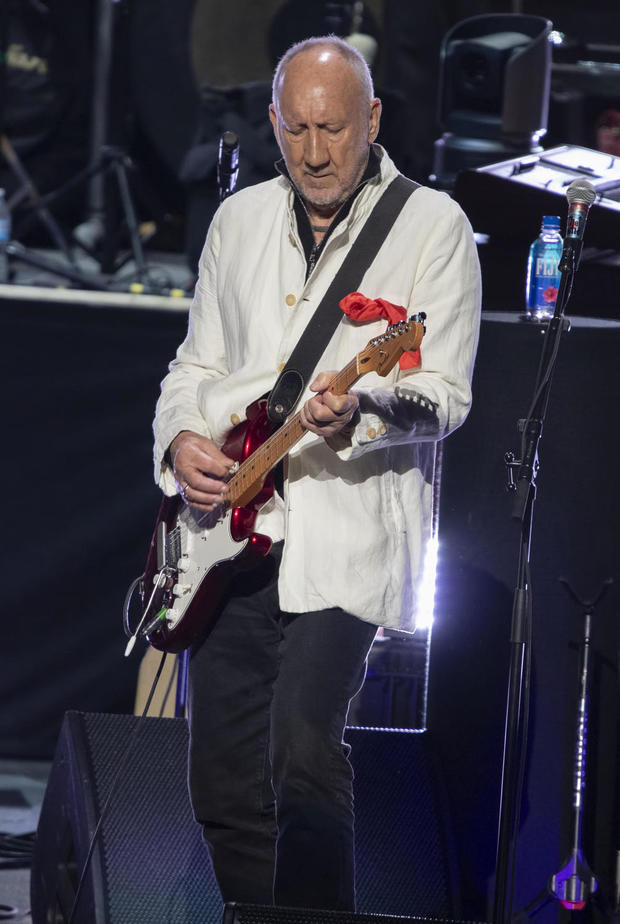 summer-music-2019-the-who-vertical-top-hollywood-casino-amphitheater-tinley-park-kirstine-walton-052119-w8a4356.jpg 