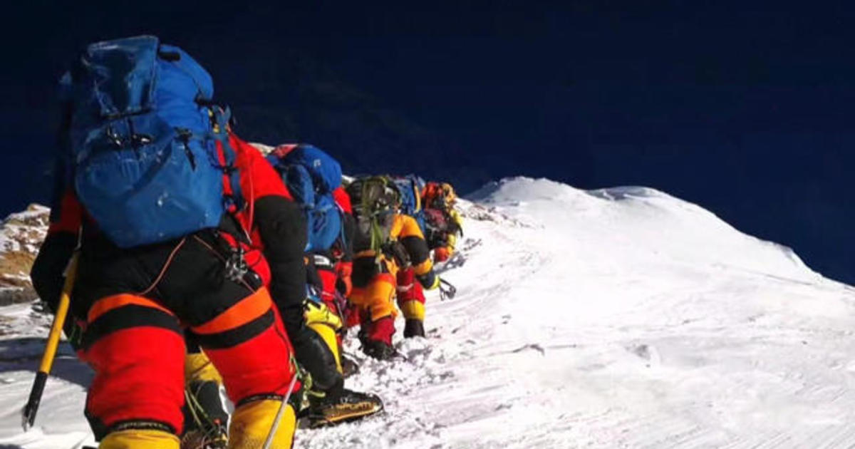 5 Bodies Found In Search For Missing Climbers In The Himalayas Cbs News 