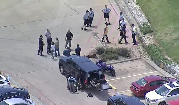 CarMax in Fort Worth evacuated