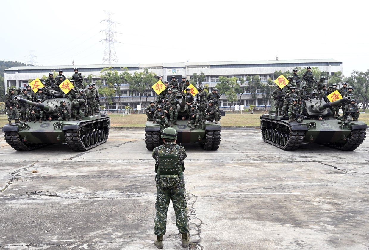 Biden says U.S. has "commitment" to defend Taiwan if China attacks ...
