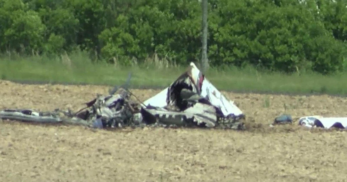 Plane crash today Dog survives Long Island plane crash that killed two