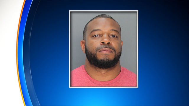 ernest-roberts-mug-shot.jpg 
