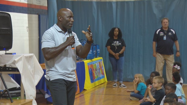 BOWLEN BOYS & GIRLS CLUB PKG_frame_1236