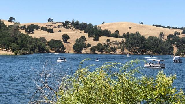 lake-tulloch-plane-crash-tuolumne-co-sheriff.jpg 