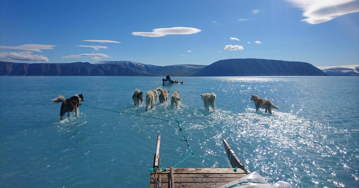 Greenland melt: Greenland's ice sheet lost 11 tons of ice one day - CBS News