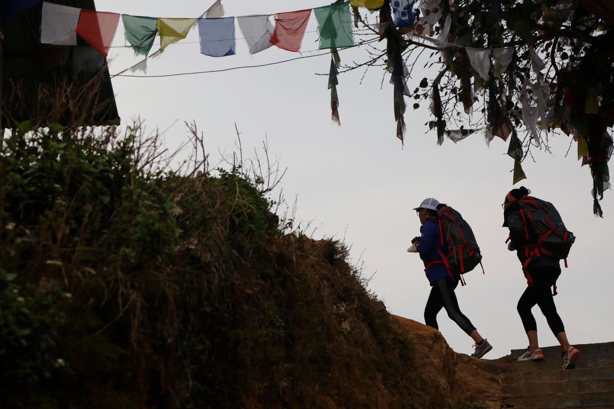 Mount Everest Deaths Inside A Deadly Climbing Season