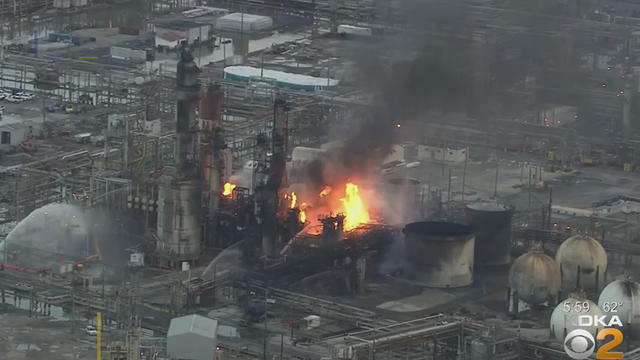 philadelphia-oil-refinery-fire.jpg 