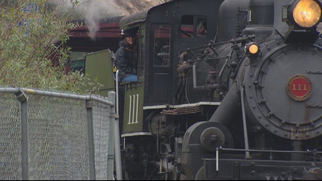 GEORGETOWN ENGINEER 10PKG_frame_461 