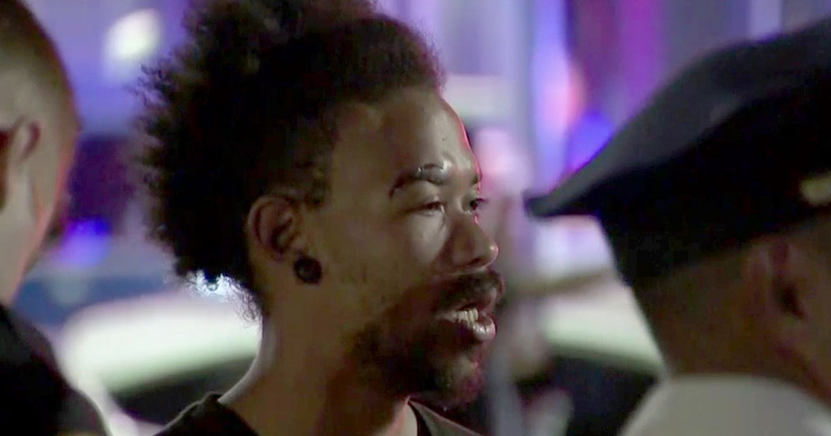 Police: Man Slashed In Eye, Arm On Columbus Circle - CBS New York