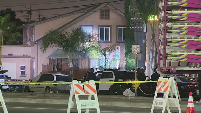 mid-city-barricade.jpg 