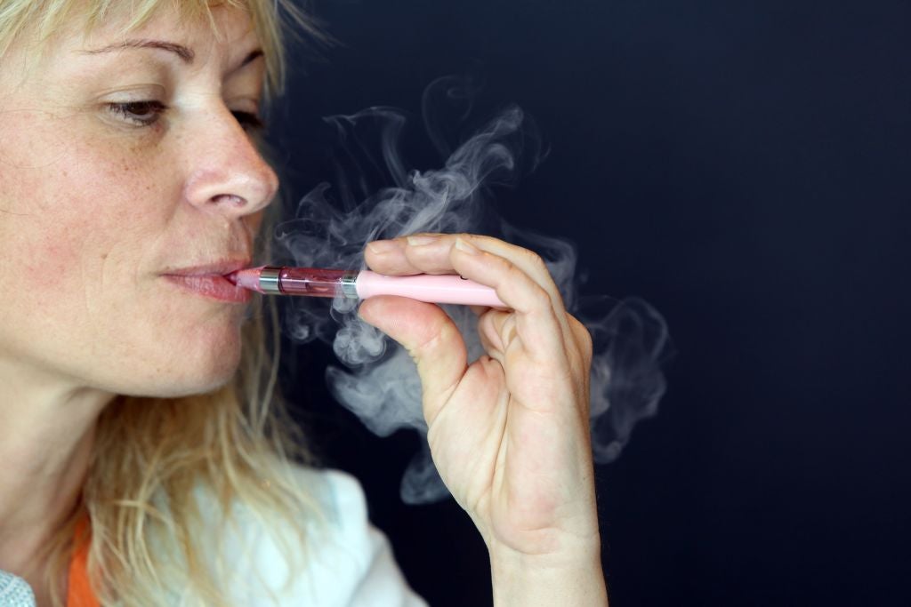 TOBACCO vape e-cigarette 