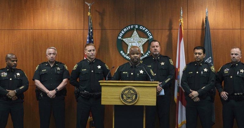 Broward County sheriff's deputies fired today over inaction during ...